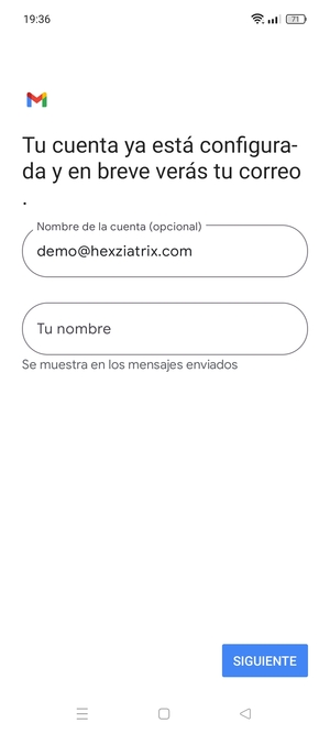 Déle a su cuenta un nombre y escriba su nombre. Seleccione SIGUENTE