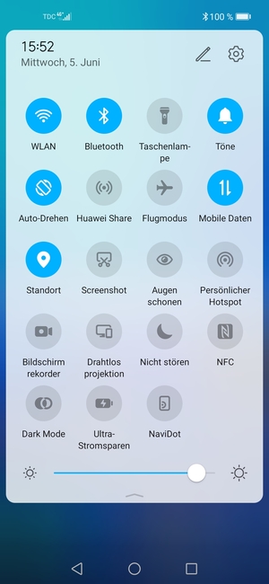 Schalten Sie WLAN und Bluetooth aus