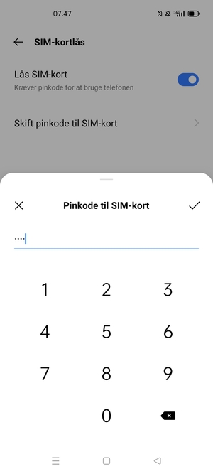 Indtast din Nuværende PIN-kode til SIM-kort og vælg OK