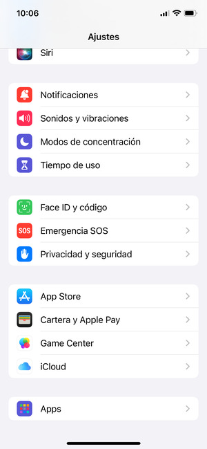 Desplácese  y seleccione Face ID y código