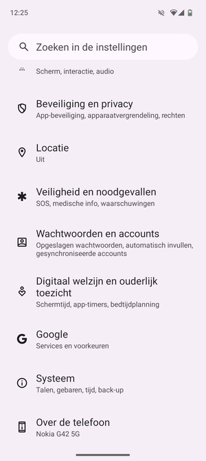 Scroll naar en selecteer Beveiliging en privacy