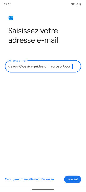 Saisissez votre adresse e-mail et sélectionnez Configurer manuellement l'adresse