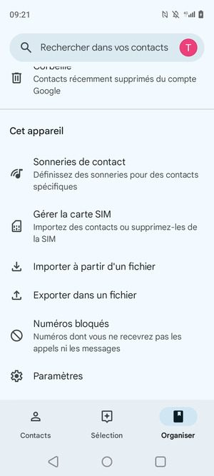 Faites défiler et sélectionnez Gérer la carte SIM