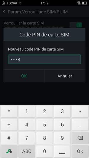 Saisissez votre Nouveau code PIN de carte SIM et sélectionnez OK
