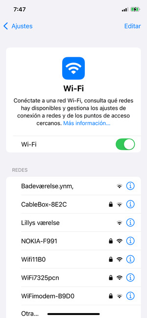 Configure Wi-Fi en ON. Seleccione la red inalámbrica a la que desea conectarse