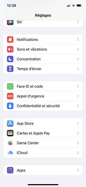 Faites défiler et sélectionnez Apps