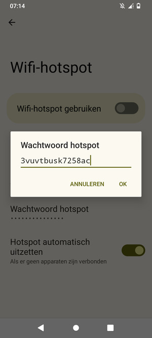 Voer een wachtwoord van een WiFi-hotspot in van ten minste 8 tekens en selecteer OK