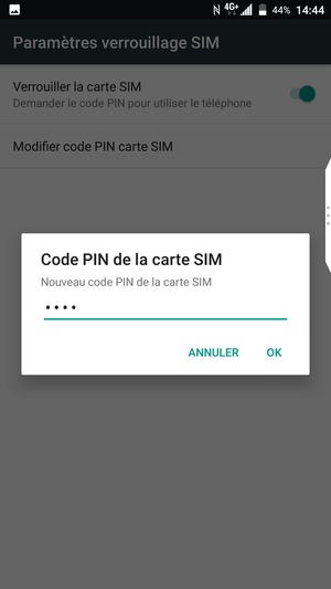 Saisissez votre Nouveau  code PIN de la carte SIM et sélectionnez OK