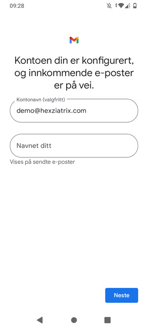 Gi kontoen din et navn, og skriv inn navnet ditt. Velg Neste