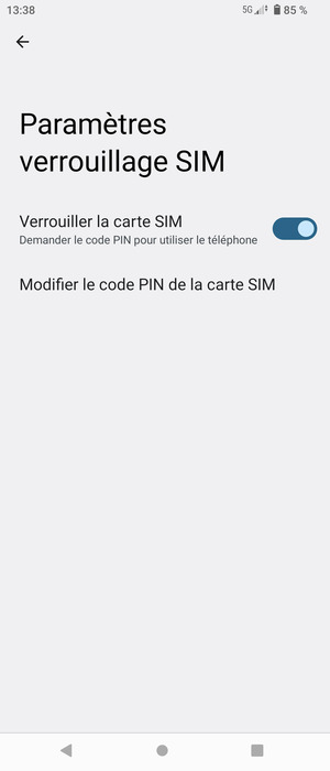 Sélectionnez  Modifier le code PIN de la carte SIM