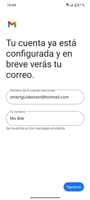 Déle a su cuenta un nombre y escriba su nombre. Seleccione Siguiente