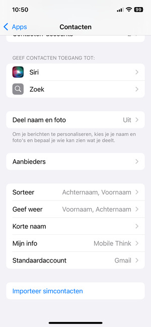 Scroll naar en selecteer Importeer simcontacten