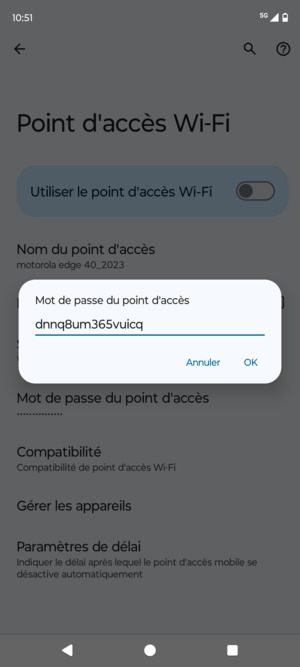 Saisissez un mot de passe de hotspot Wi-Fi d'au moins 8 caractères et sélectionnez OK