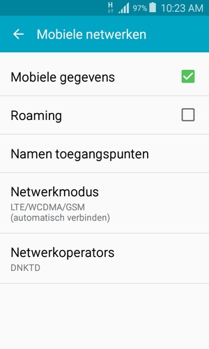 Om van netwerk te wisselen in geval van netwerkproblemen, selecteert u Netwerkoperators