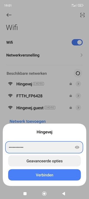 Voer het WiFi-wachtwoord in en selecteer Verbinden