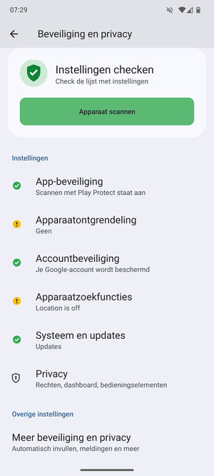 Om de pin voor de simkaart te wijzigen, ga naar het Beveiliging en privacy-menu en scroll naar en selecteer Meer beveiliging en privacy