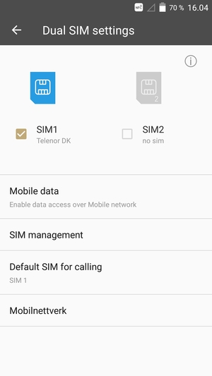 Velg SIM1 eller SIM2 og velg Mobilnettverk