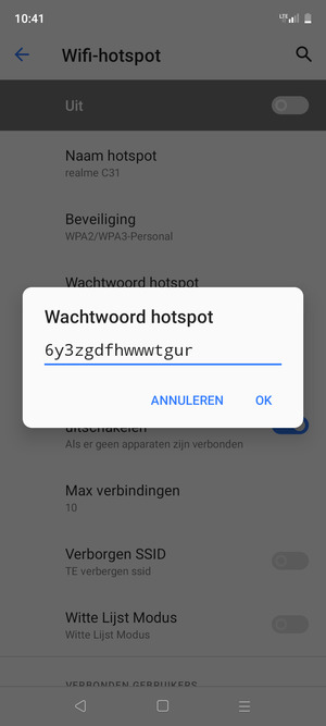 Voer een wachtwoord van een Wifi-hotspot in van ten minste 8 tekens en selecteer OK