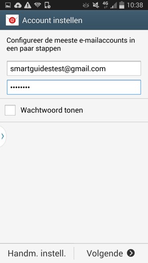 Voer uw Gmail of Hotmail adres en Wachtwoord in. Selecteer Volgende