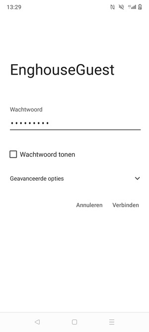 Voer het WiFi-wachtwoord in en selecteer Verbinden