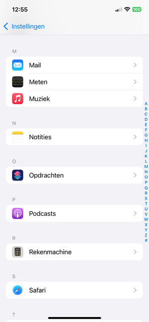 Scroll naar en selecteer Mail