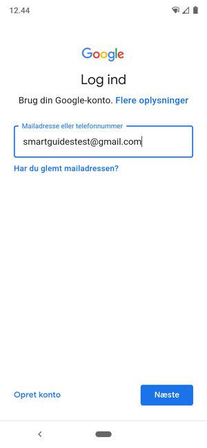 Indtast din e-mailadresse og vælg Næste