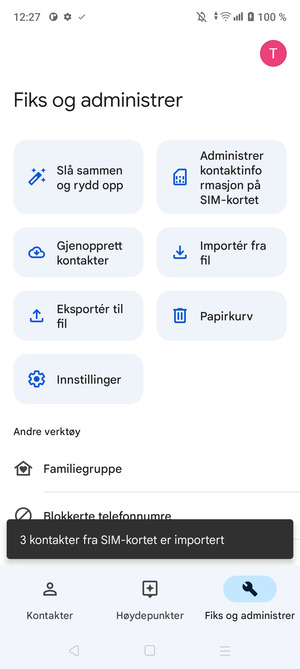 Kontaktene dine blir lagret på din Google-konto og lagret på telefonen din neste gang Google synkroniseres.