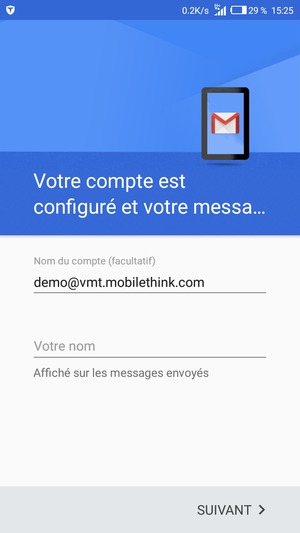 Donnez un nom à votre compte et saisissez votre nom. Sélectionnez SUIVANT