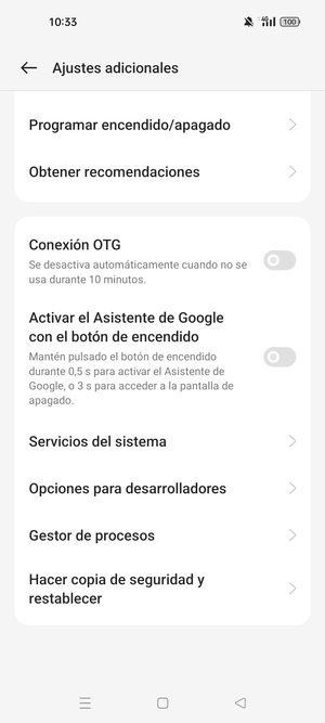 Desplácese y seleccione Hacer copia de seguridad y restablecer