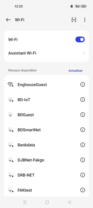 Sélectionnez le réseau sans fil auquel vous souhaitez vous connecter