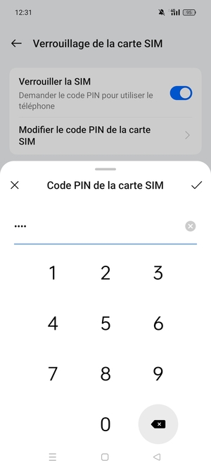 Saisissez votre Nouveau code PIN de la carte SIM et sélectionnez OK