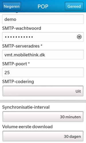 Voer Uitgaand serveradres in en zet SMTP-codering op Uit. Selecteer Gereed