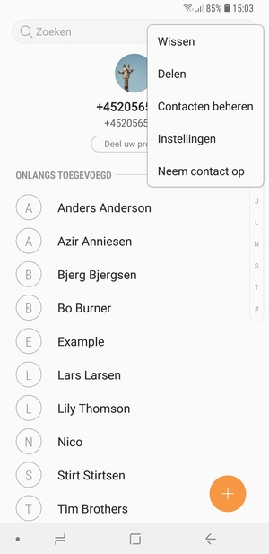 Selecteer Manage contacts