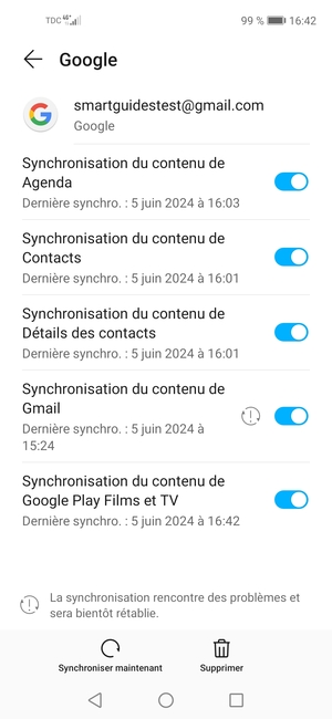 Assurez-vous que Synchronisation du contenu de Contacts est sélectionné