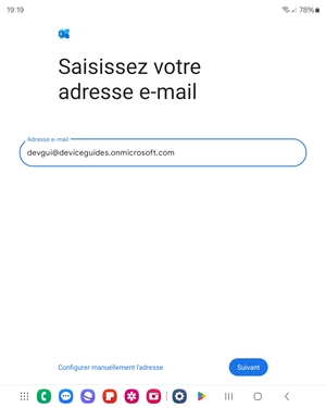 Saisissez votre adresse e-mail et sélectionnez Configurer manuellement l'adresse