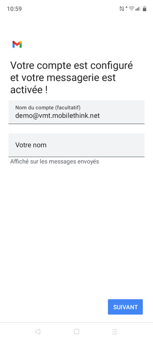 Donnez un nom à votre compte et saisissez votre nom. Sélectionnez SUIVANT