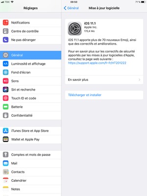 Si votre iPad n'est pas à jour, sélectionnez Télécharger et installer