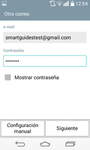 Introduzca su dirección de correo electrónico de Gmail o Hotmail y su contraseña. Seleccione Siguiente
