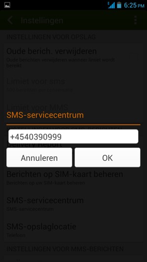 Voer nummer SMS-servicecentrum in en selecteer OK