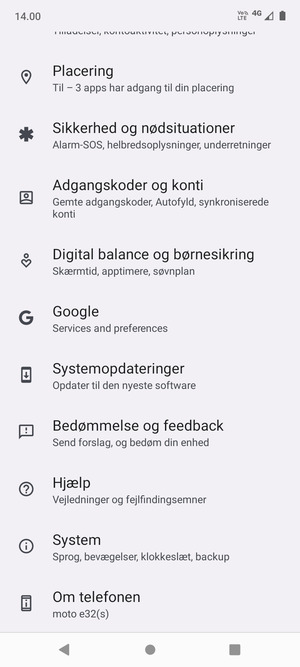 Scroll til og vælg Systemopdateringer