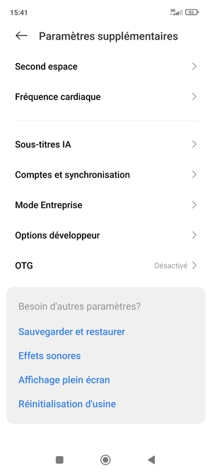 Faites défiler et sélectionnez Comptes et synchronisation