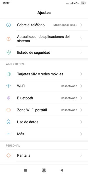 Seleccione Tarjetas SIM y redes móviles