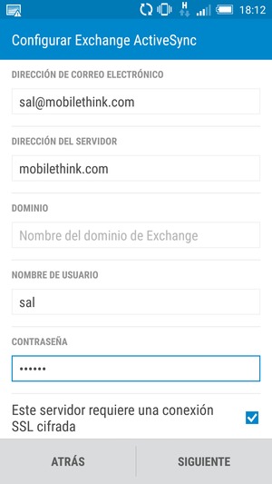 Introduzca dirección del servidor Exchange y Nombre de usuario. Seleccione SIGUIENTE