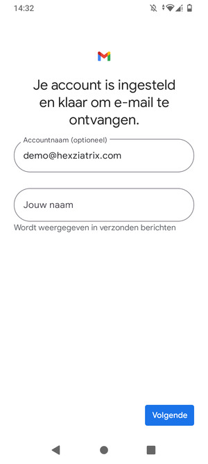 Geef uw account een naam en voer uw naam in. Selecteer Volgende