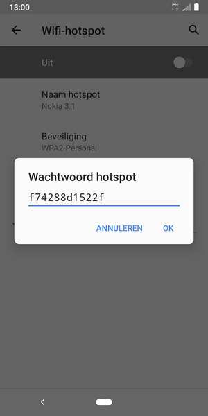 Voer een wachtwoord van een WiFi-hotspot in van ten minste 8 tekens en selecteer OK