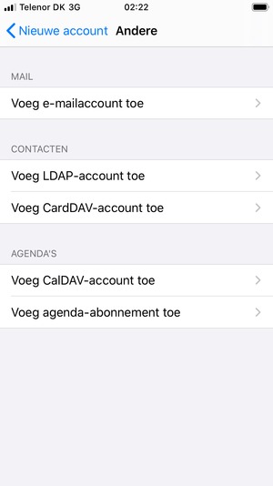 Selecteer Voeg CardDAV-account toe
