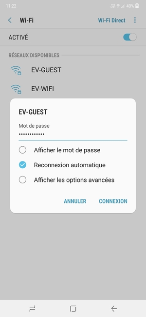 Saisissez le mot de passe du Wi-Fi et sélectionnez CONNEXION