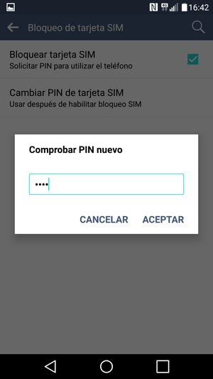 Confirme su nuevo PIN de tarjeta SIM y seleccione ACEPTAR