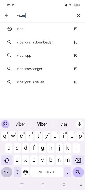 Voer de app-naam in en selecteer Zoeken