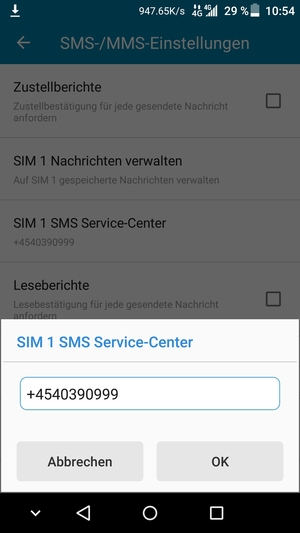 Geben Sie die SMS Service-Center Nummer ein und wählen Sie OK